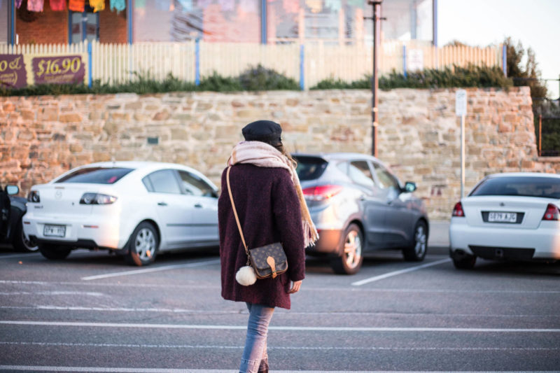 LVcartouchiere_burgandy-3